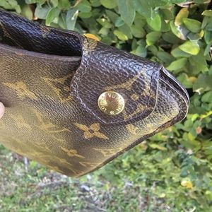 Louis Vuitton Sunglasses Case